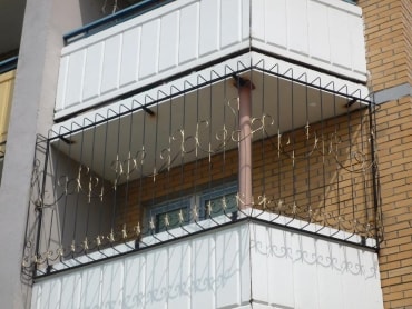 Решетка на балкон фото